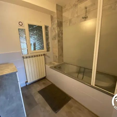 Entre Les Lacs 펜션 *